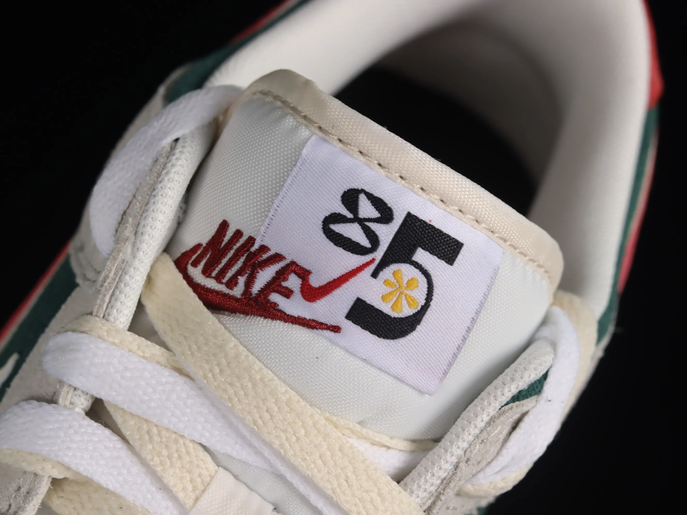 All categories Nk SB Dunk series Nk SB Dunk Low low-top sneakers Nk SB Dunk Low "85" gray green double hook SB low-top sports and leisure sneakers DO9457-127